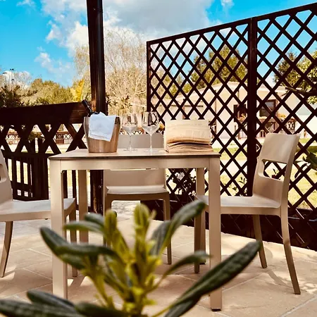 Alloggio per agriturismo La Fattoria Otranto